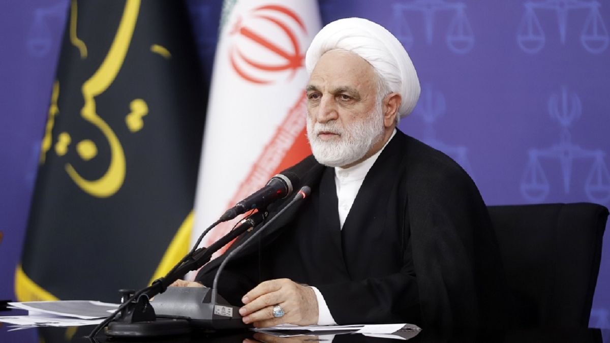 محسنی‌اژه‌ای: حریم خصوصی را حفظ کنید