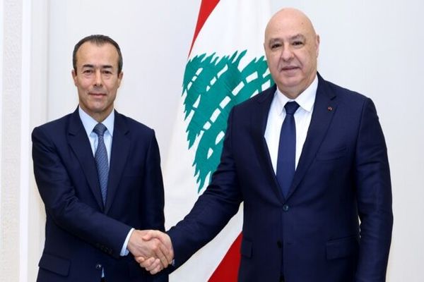 عون: پاسخ عملی برای طرح‌های پیشنهادی مذاکره دریافت نکرده‌ام