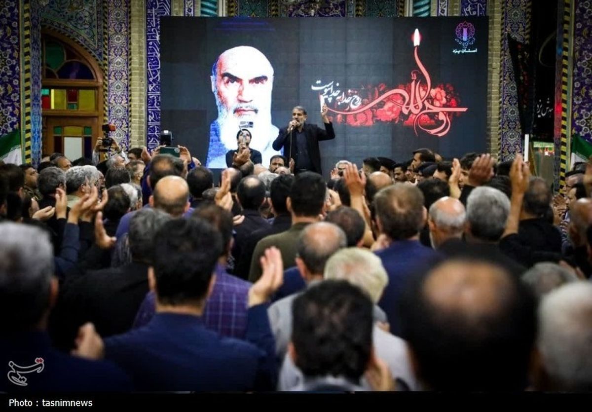 پنجره متفاوتی به حضور طیف‌های محتلف مردم در مراسم سالگرد ارتحال حضرت امام خمینی