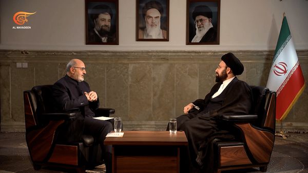 سید علی خمینی: اسرائیل، فقط و فقط دنبال تجزیه ایران است/ جنگ با آمریکا، بعید است اما اگر رخ دهد، ما نمی‌ترسیم