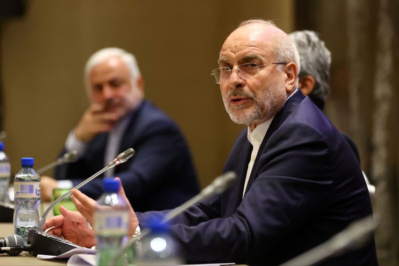 تصاویر: نشست صمیمی قالیباف با ایرانیان خارج از کشور