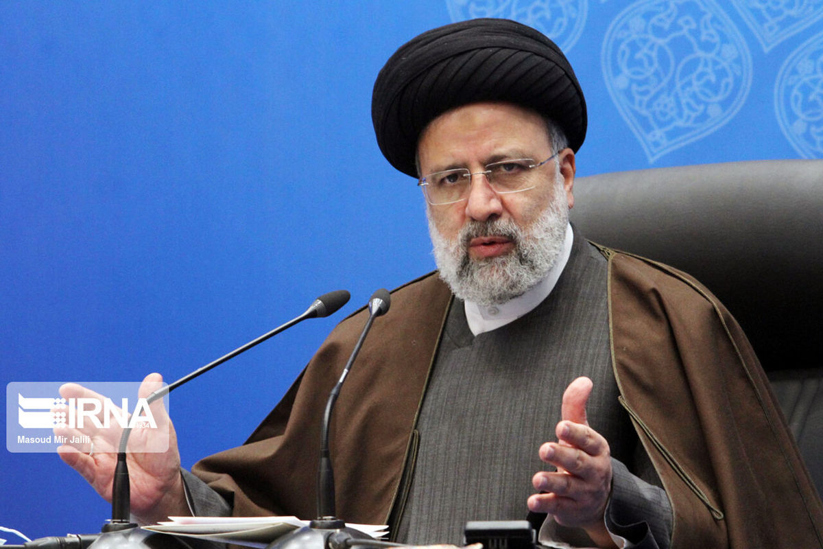 رییسی: بیانیه گام‌ دوم انقلاب مستند تحول برای دستگاه‌ها است