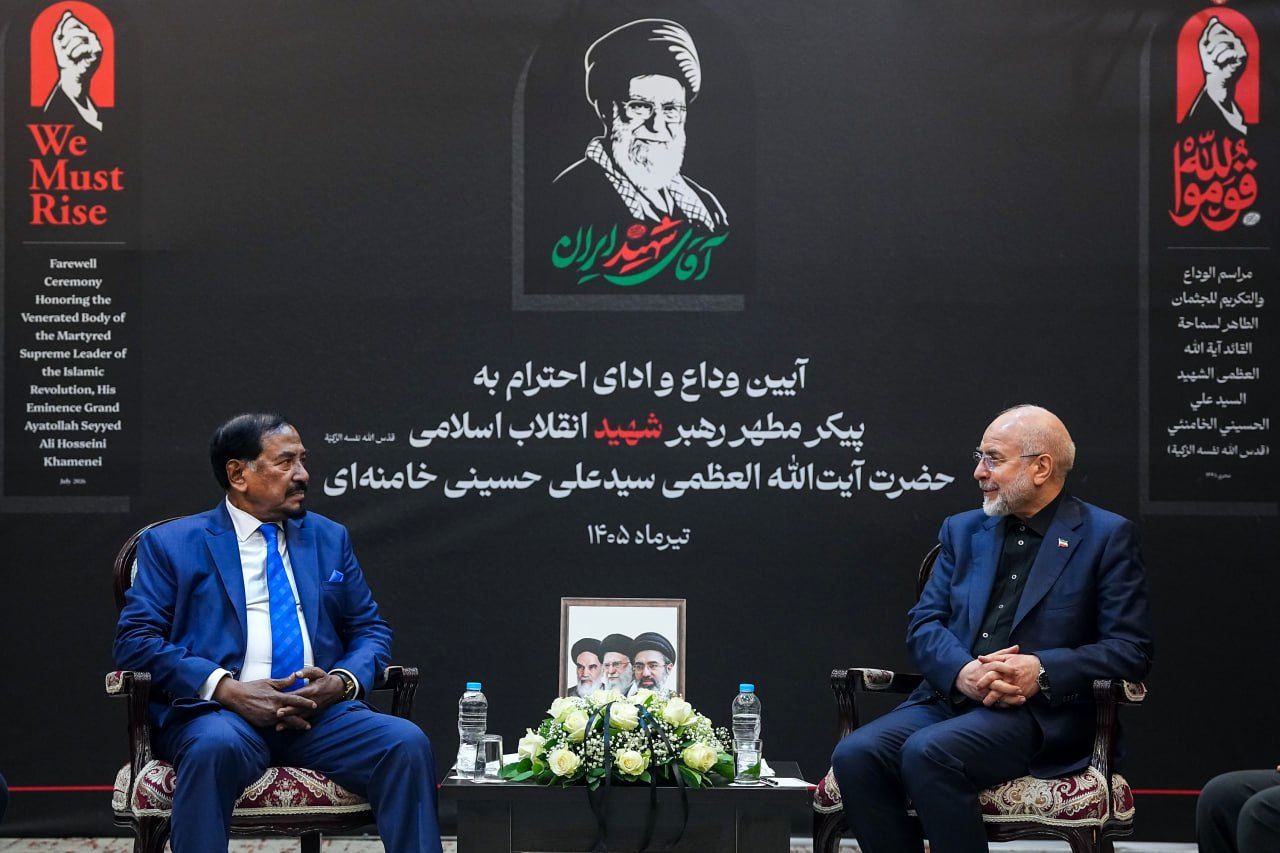 تصاویر: دیدار رئیس مجلس بنگلادش با قالیباف