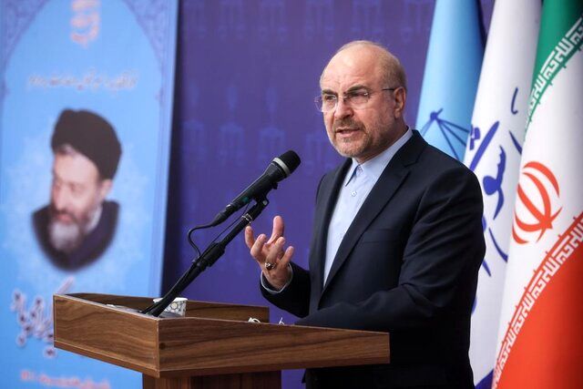 حضور قالیباف در جمع معلمان انقلابی