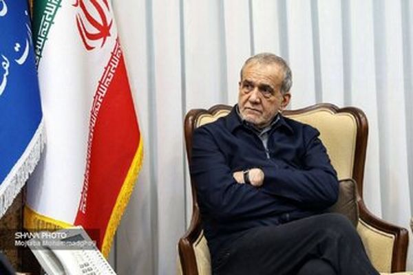 پزشکیان: دولت با همه توان در کنار تولیدکنندگان بخش کشاورزی ایستاده است