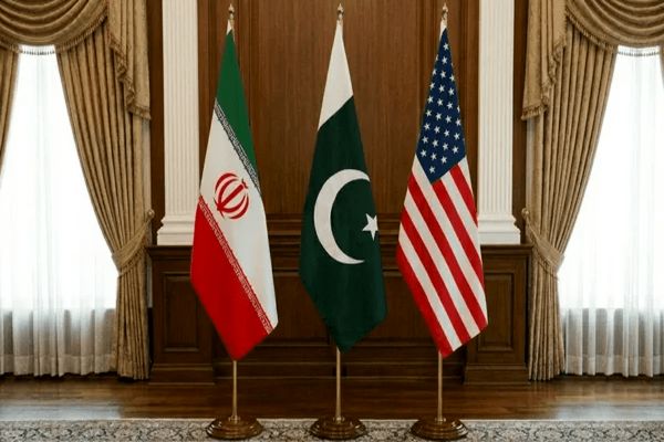 الجزیره: نخست‌وزیر و فرمانده ارتش پاکستان به سوئیس می‌روند 