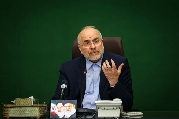 آیین تجلیل از پژوهشگران برتر توسط قالیباف