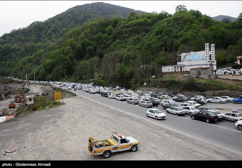 ترافیک سنگین در محورهای شمال ایران