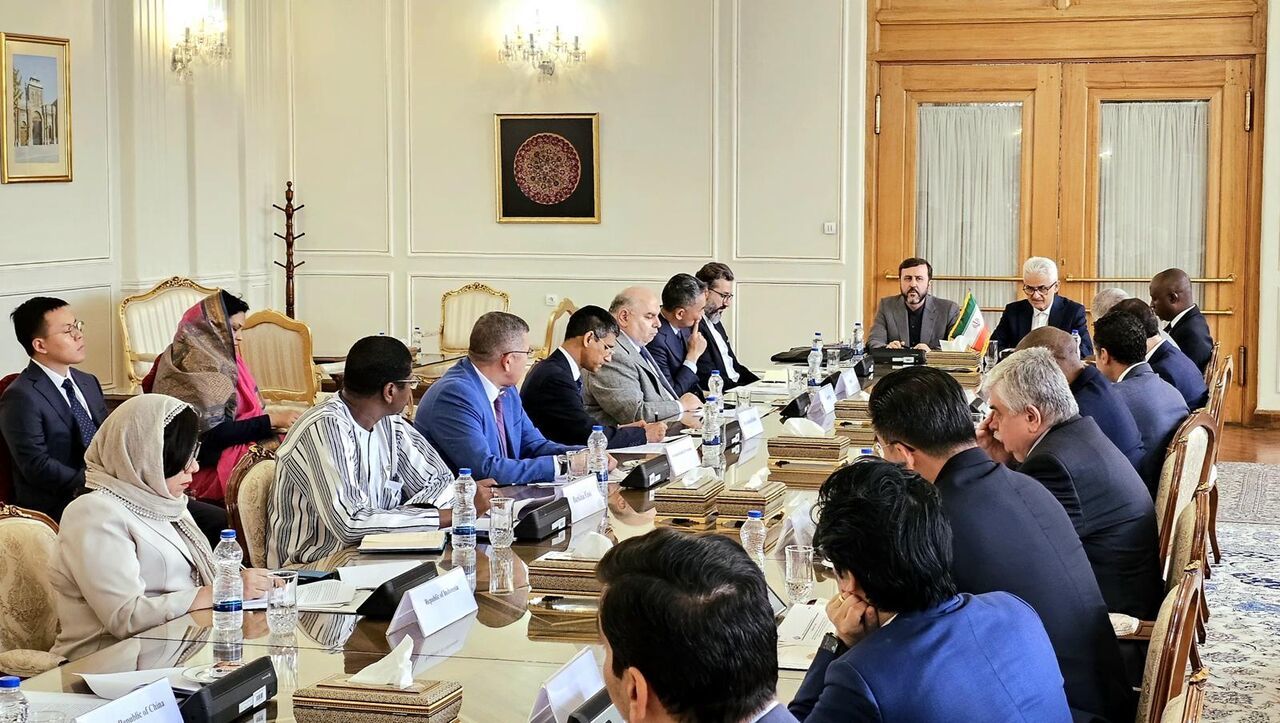 هشدار غریب‌آبادی به اعضای شورای حکام آژانس 