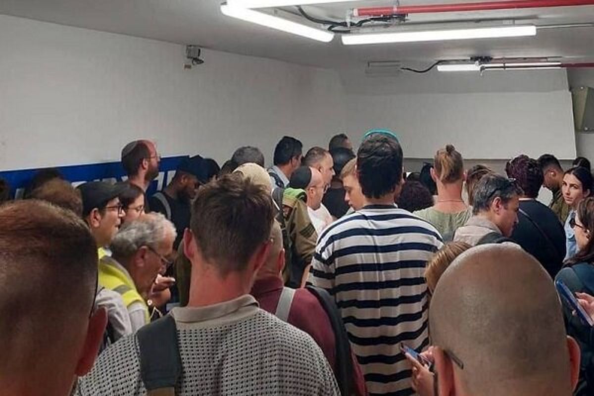 اذعان تل آویو به حمله شدید ایران و شهرک نشینان در پناهگاه