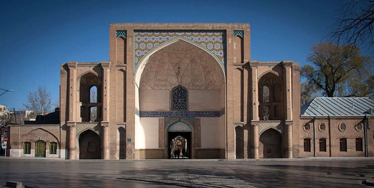 بازدید رئیس جمهور از دولتخانه صفوی در قزوین