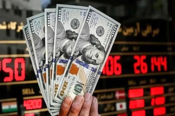 اتفاق غیرمنتظره؛ شوک ارزی در آغاز آبان | قیمت دلار ۱۰۸ هزار تومانی شد