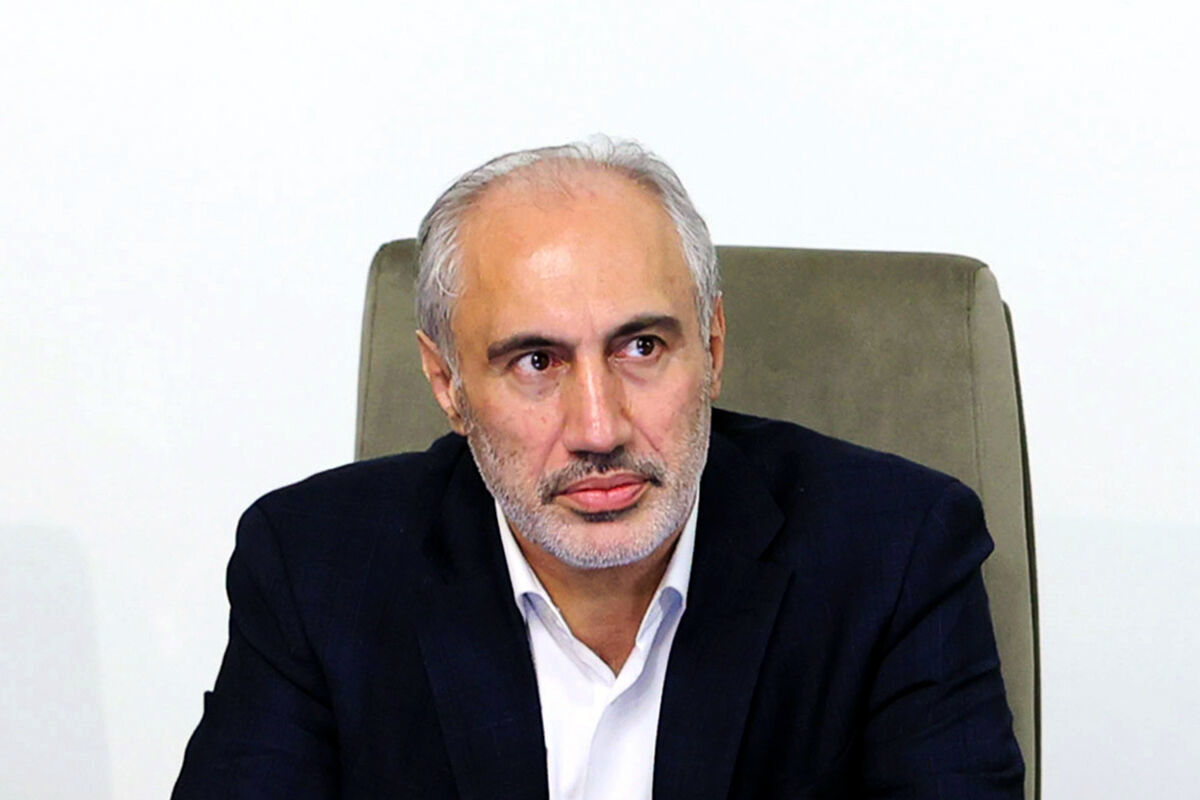 پور محمدی: حفظ آرامش مهمترین اولویت در جنگ اقتصادی است
