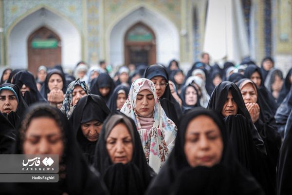 تصاویر: نماز عید قربان در حرم امام رضا(ع)