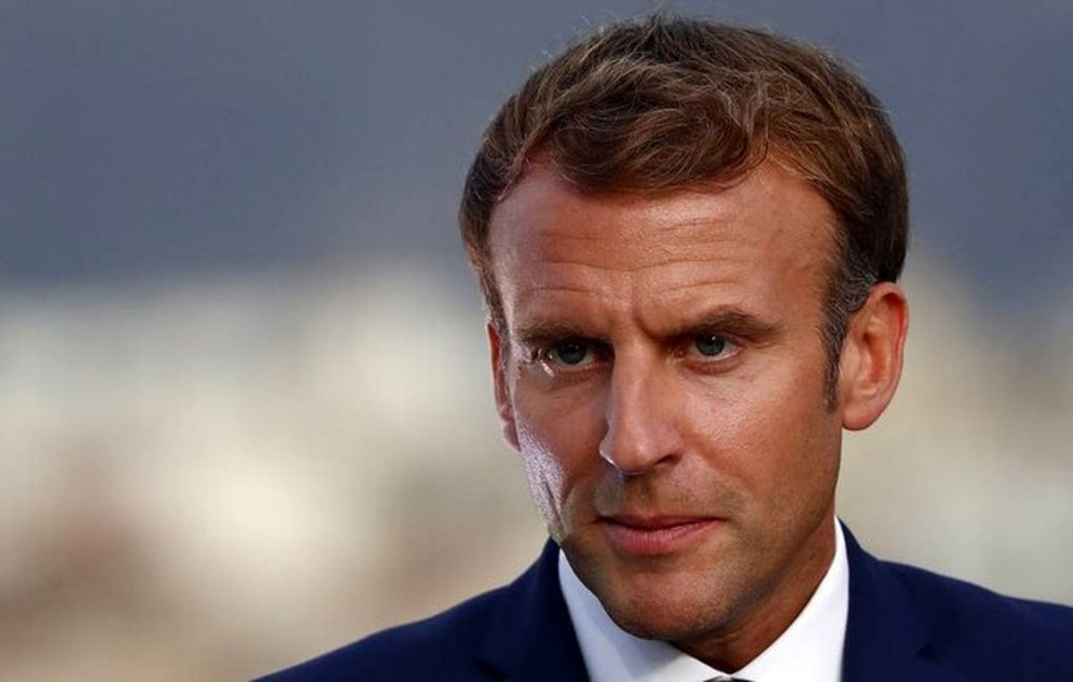 ماکرون تمام تماسهایش با سوئیس را تا تابستان ۲۰۲۲ ممنوع کرد