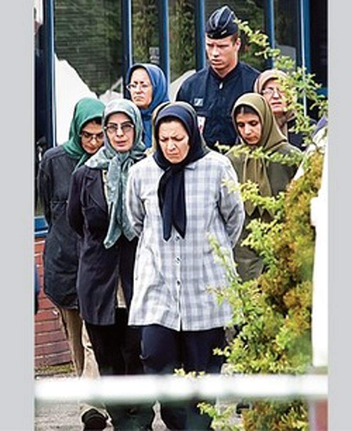 گروهی که برای امریکا مانند یک «دستمال» است!