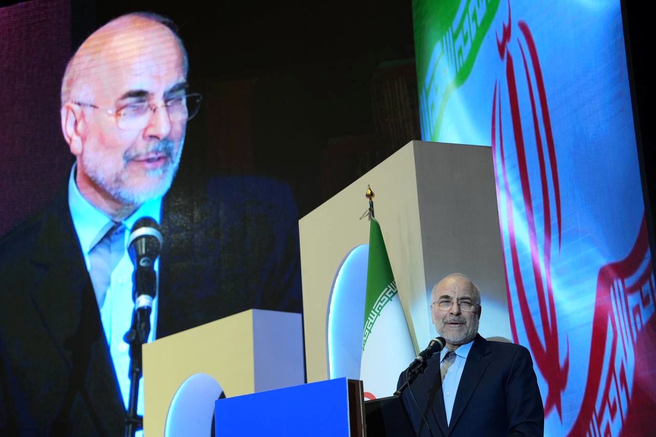 تصاویر: آیین اعطای نشان مشهد الرضا(ع) با حضور قالیباف 