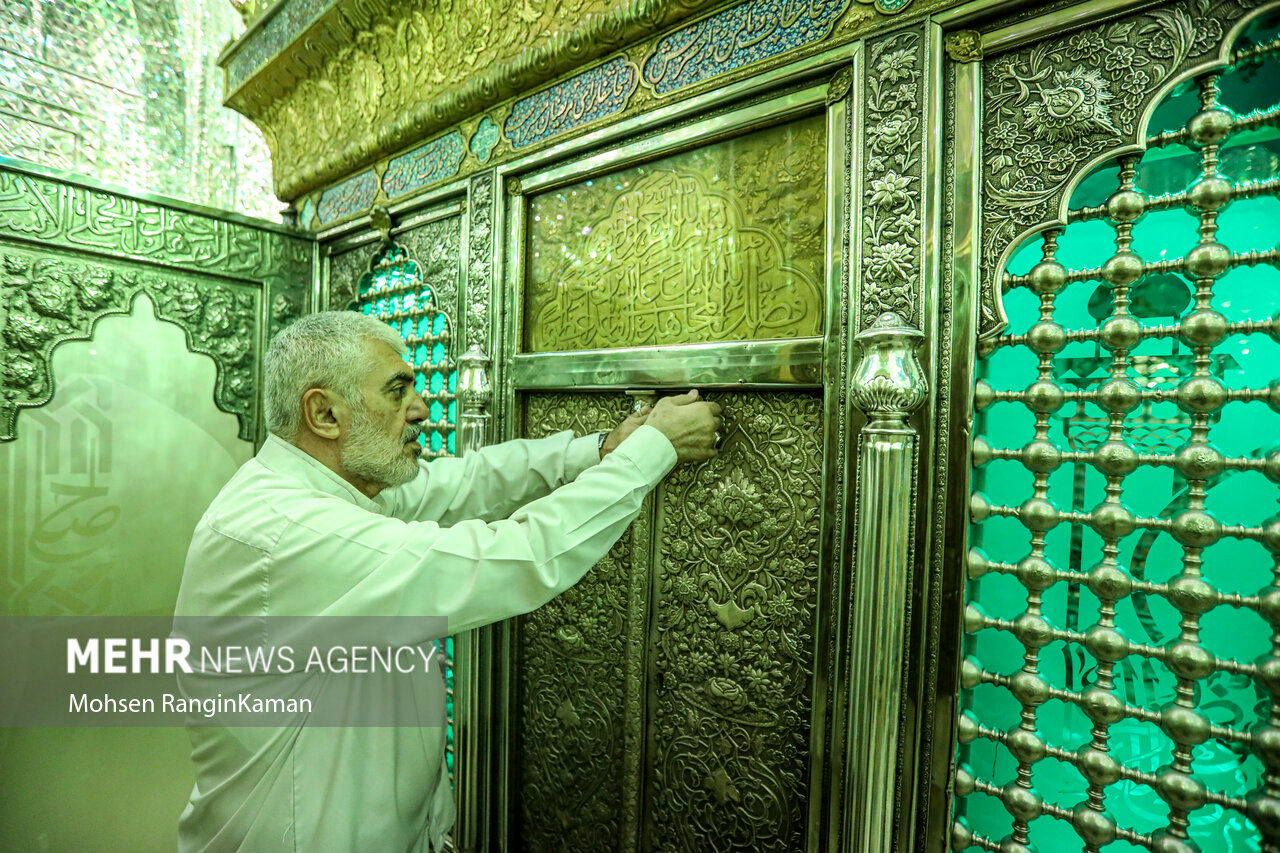 تصاویر: آیین غبارروبی ضریح مطهر آستان مقدس امامزاده صالح (ع)