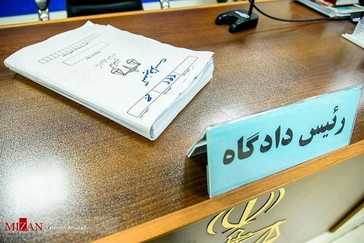 صدور کیفرخواست پرونده رضا پهلوی