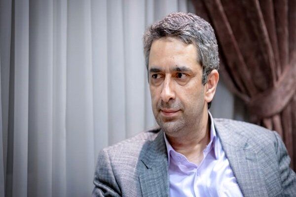 واکنش معاون دفتر رئیس‌جمهور به شایعه افزایش قیمت بنزین