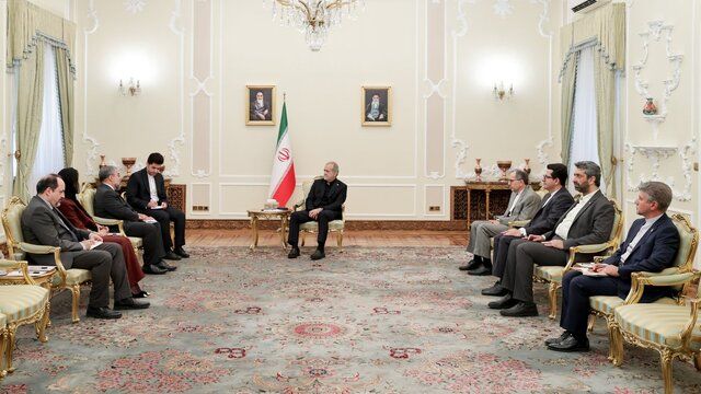 پزشکیان: بیعملی مدعیان حقوق بشر برابر جنایات رژیم صهیونیستی مایه شرمساری است