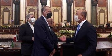 تماس تلفنی وزیر خارجه ترکیه با امیرعبداللهیان