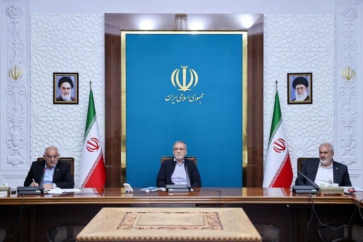 پزشکیان: نباید اجرای پروژه ها به تامین مالی وابسته شود