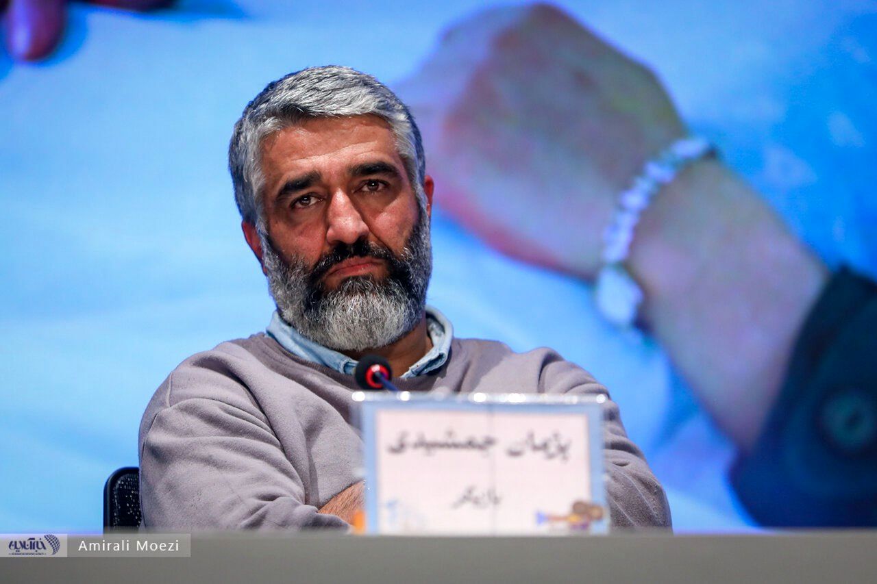 فوری ؛ پژمان جمشیدی از کشور خارج شد