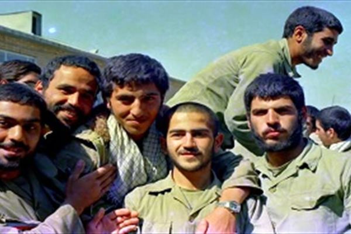 شهیدی که پیکرش ۵۰ روز زیر آفتاب ماند +عکس