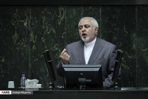 تصاویر: حاشیههای حضور ظریف در جلسه علنی مجلس