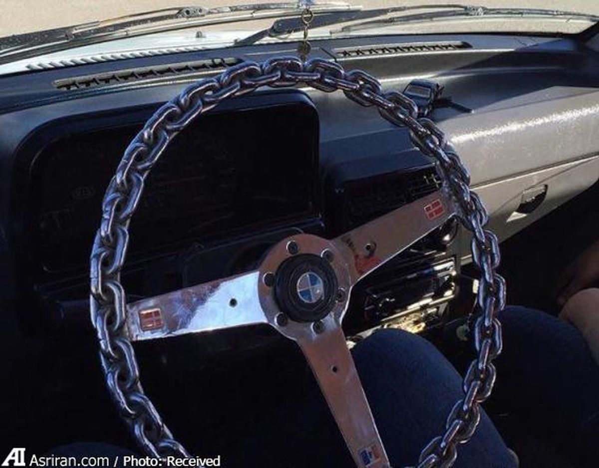 عکس: پراید با فرمان عجیب