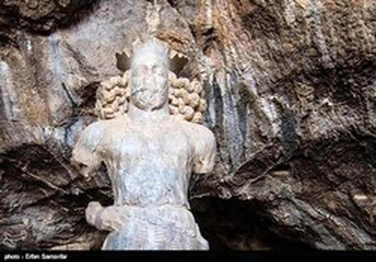 سکه تقلبی اسکندر در ایران کشف شد +عکس