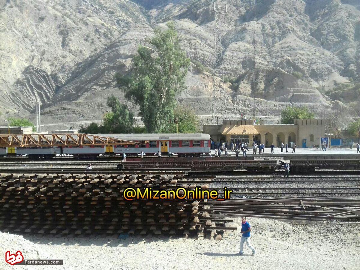 اولين تصوير از محل حادثه راه آهن