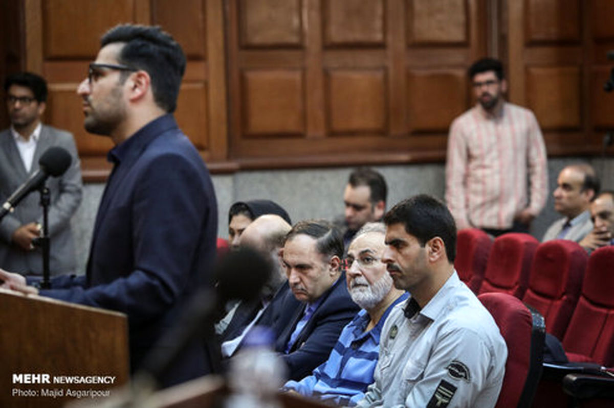 عکس: حضور داماد نجفی در جلسه دادگاه