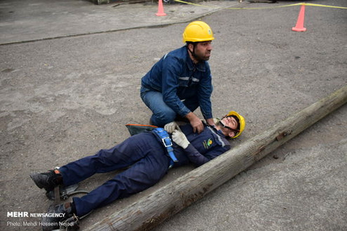 تصاویر: مانور پناهگیری و تخلیه اضطراری در زمان حوادث