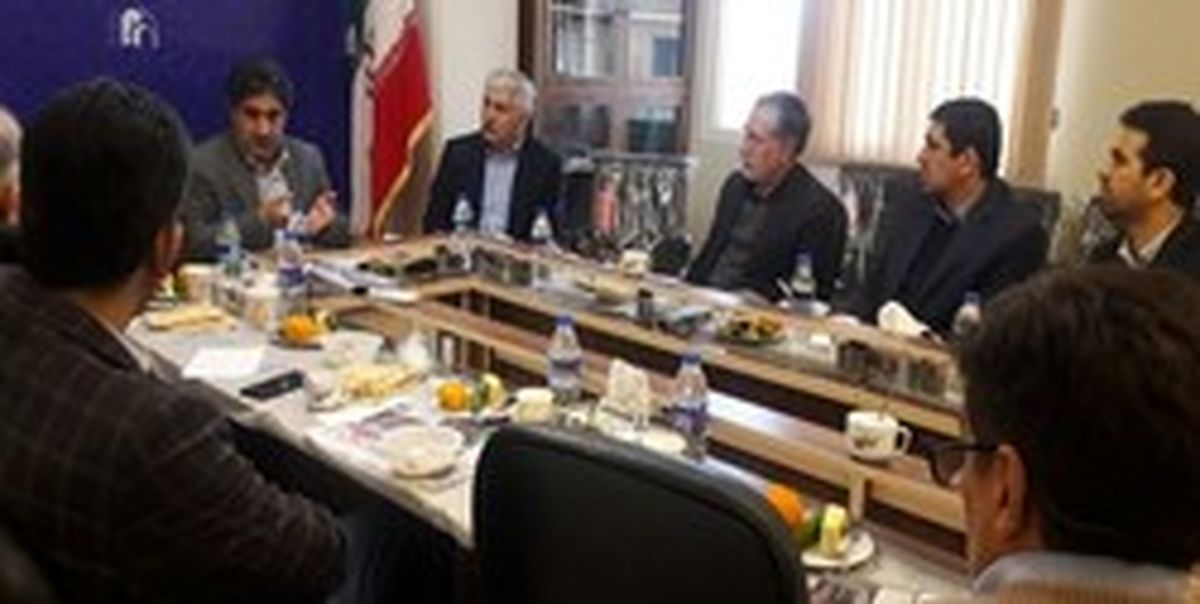 وزیر اقتصاد: بیت المال به تاراج نرفته است!