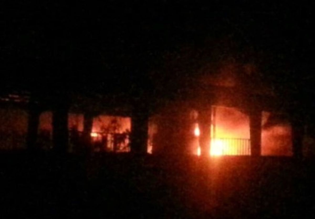 آتش‌سوزی در سینما هتل رامسر +عکس و فیلم