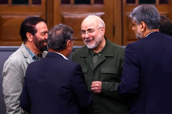 تصاویر نشست صمیمانه قالیباف با مدیران رسانه‌ها