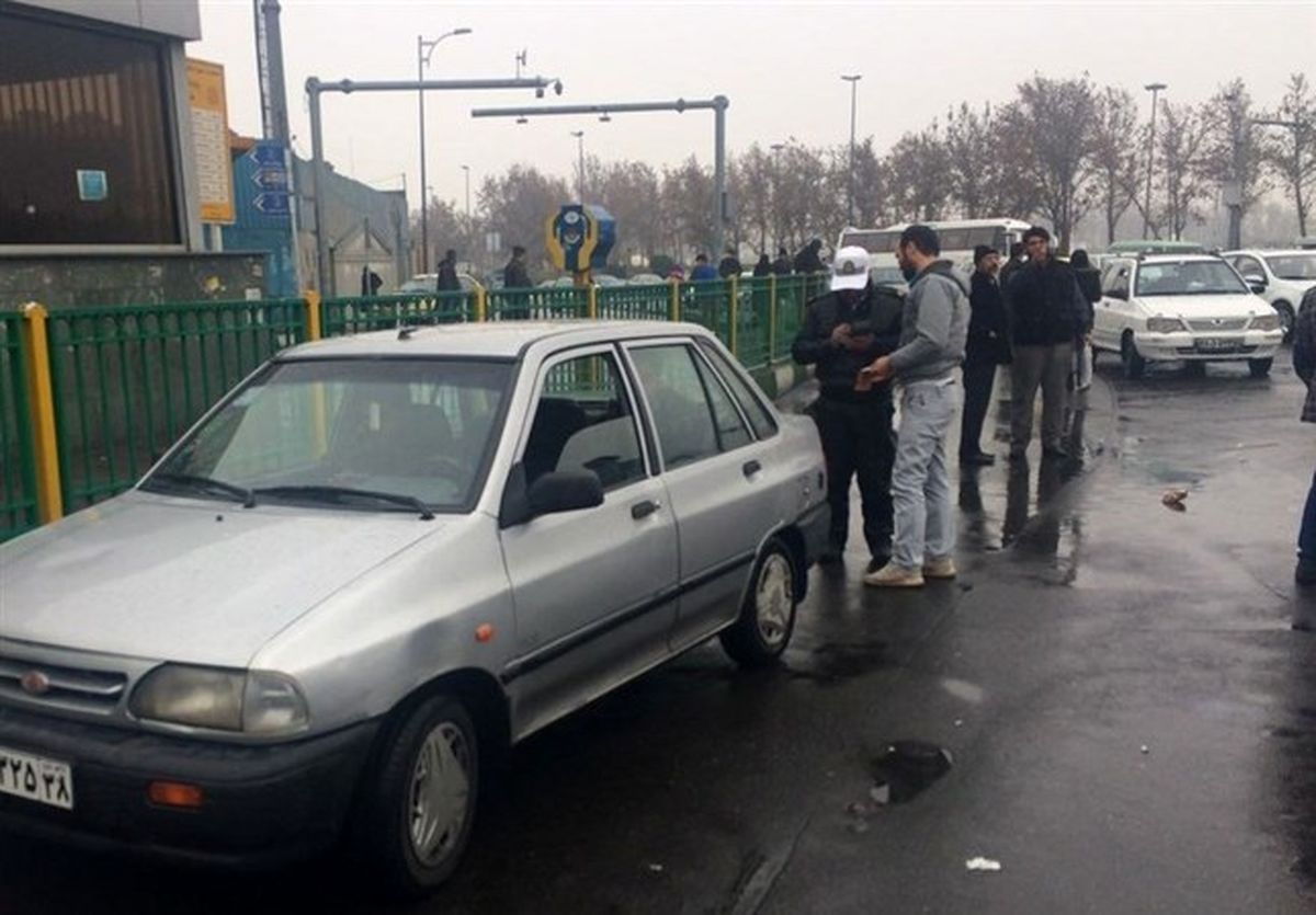 آغاز برخورد پلیس با مسافربرهای غیرمجاز  +تصاویر