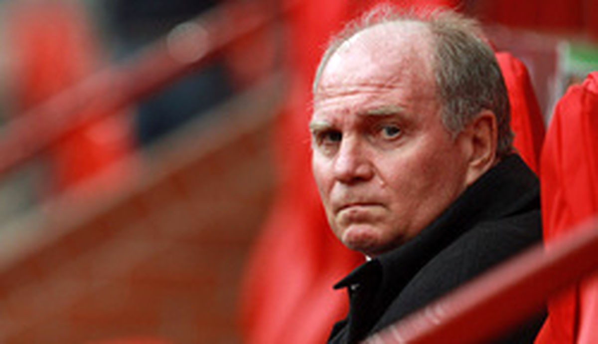 هوینس: یک کلمه از انتقادهایم از اوزیل را پس نمی گیرم