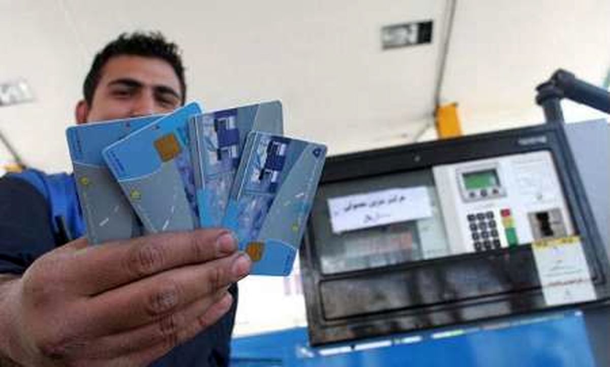 علاقه شدید زنگنه به حذف کارت سوخت/ سال نو سال گرانی بنزین خواهد بود؟