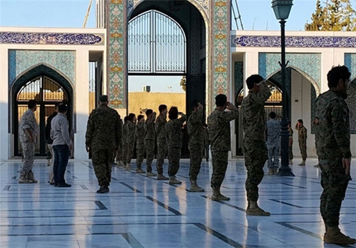 آخرین وداع «سردار همدانی» با حضرت زینب(س) + تصاویر
