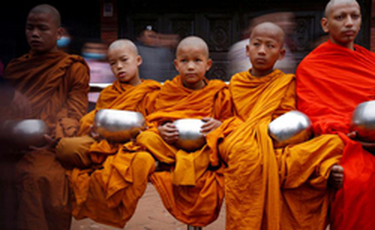 تصاویر: مراسم تولد بودا