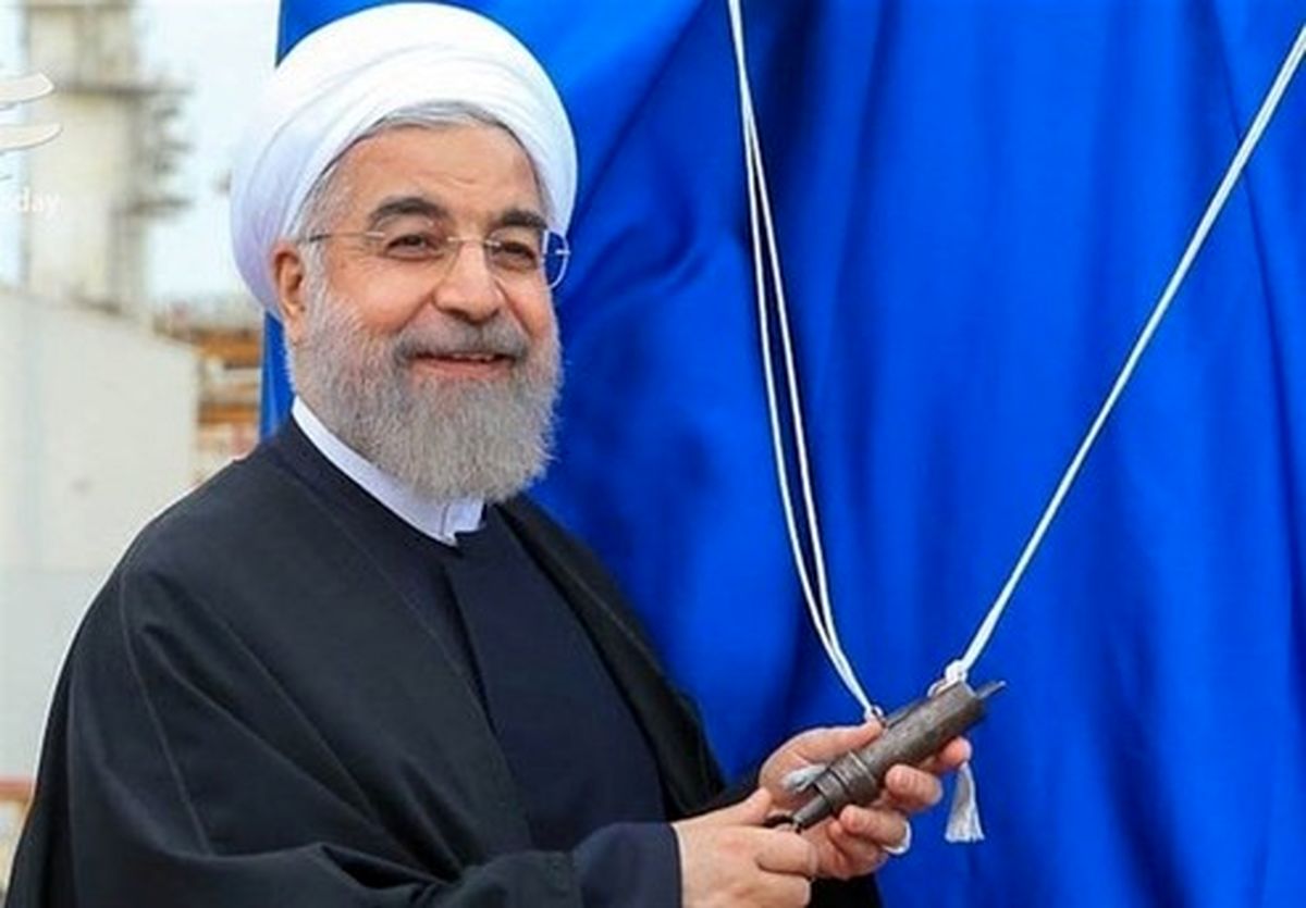 افتتاح سه پروژه ملی وزارت نفت توسط روحانی