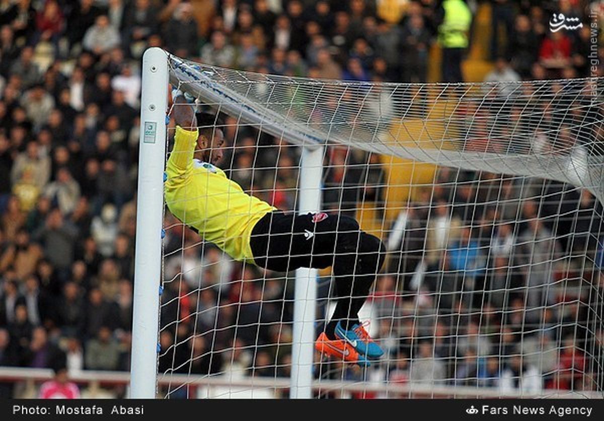 حرکت آکروباتیک سوشا مکانی/عکس