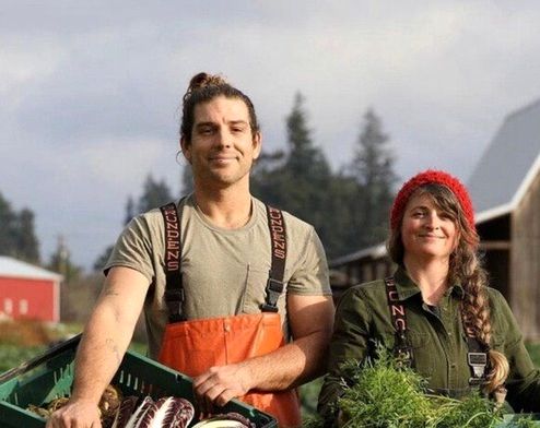 تصاویر زیبای اینستاگرام از یک زوج کشاورز و محصولات‌شان