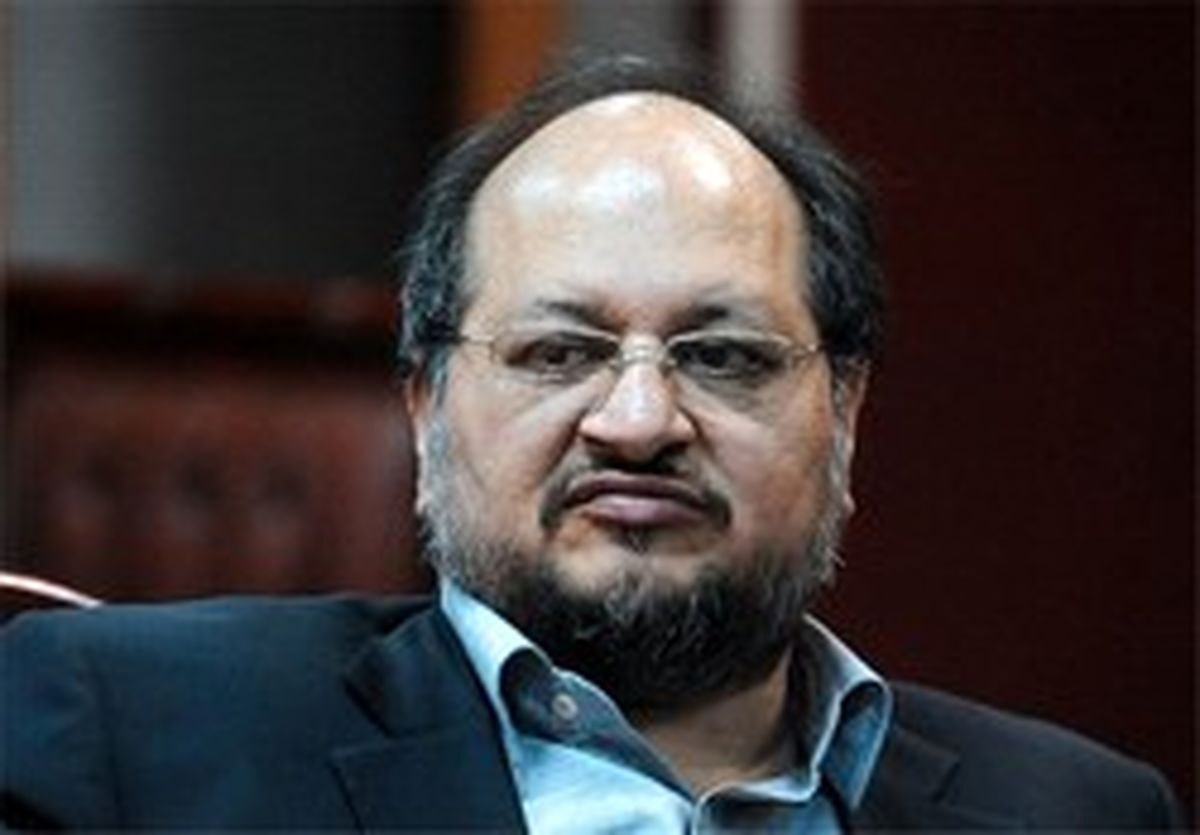 سئوال «فولادی» یک نماینده از شریعتمداری