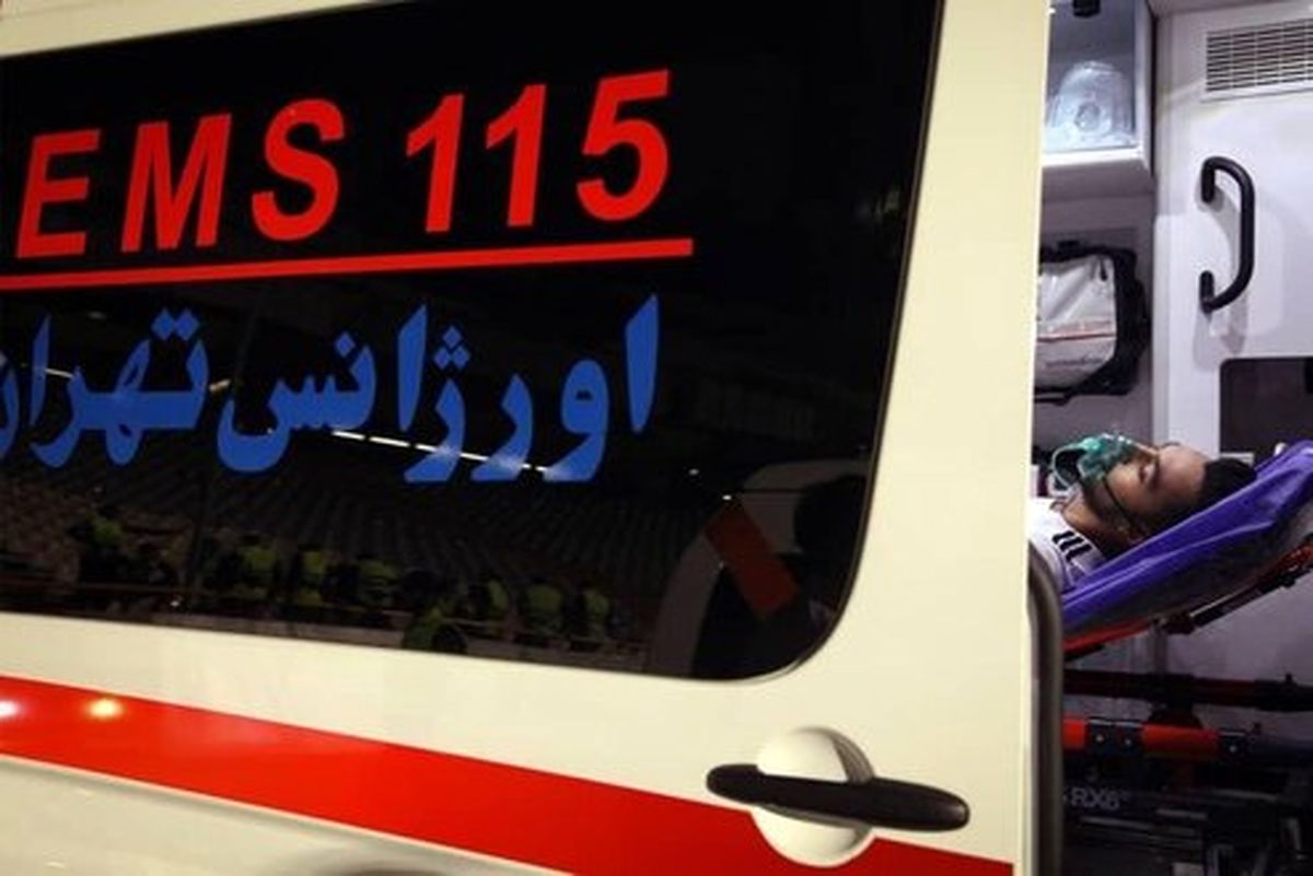 واژگونی خودروی دانشآموزان در شیراز