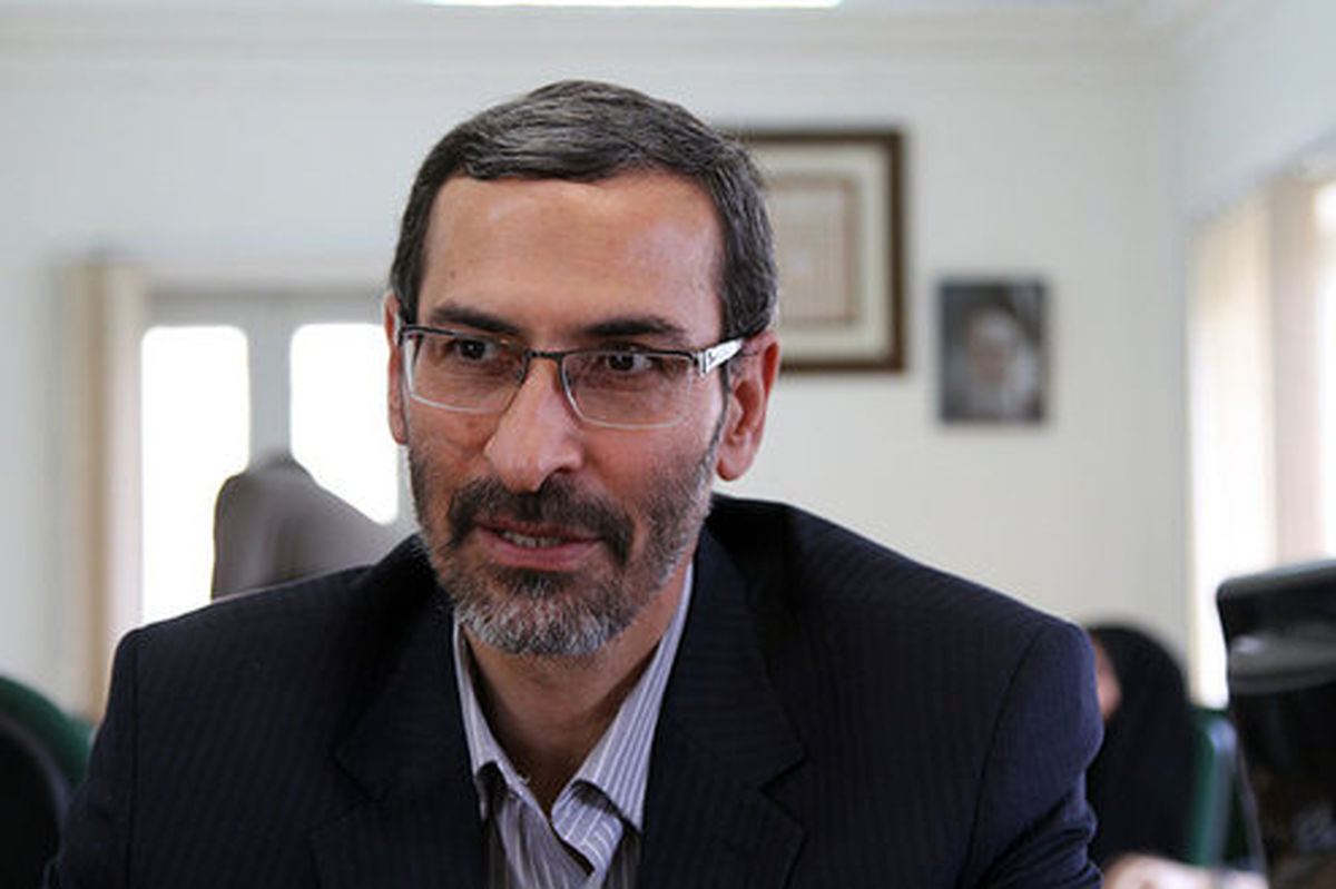 پورمختار: دولت حق استفاده از درآمد بنزین در بودجه را ندارد