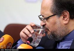 فرصت ۲۴ ساعته مجلس به شریعتمداری